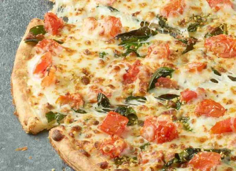 Fresh Spinach & Tomato Alfredo from Papa Johns