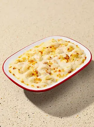 Oven-Baked Triple Cheese Mac from Pizza Hut